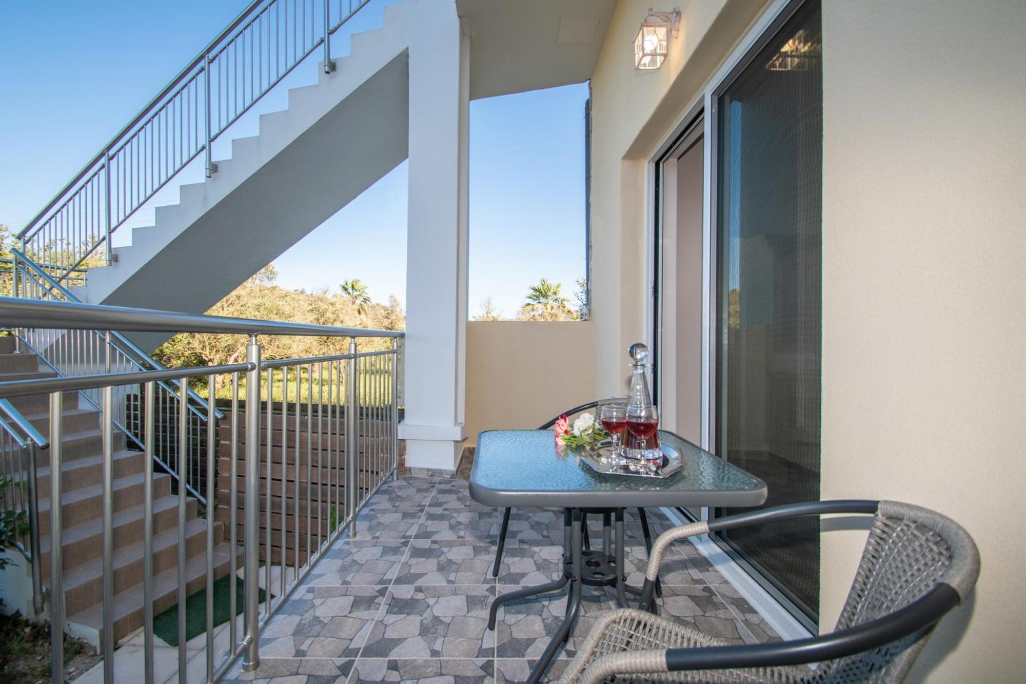 Katsaros Luxury Apts II 5 Min Walk To Beach Tsilivi  Bagian luar foto