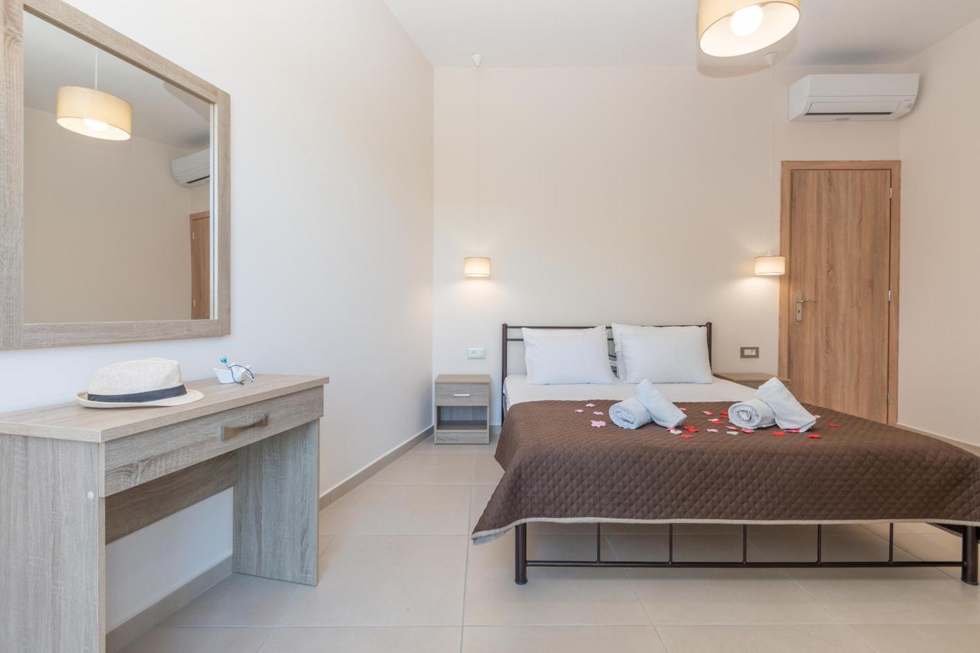 Katsaros Luxury Apts II 5 Min Walk To Beach Tsilivi  Bagian luar foto