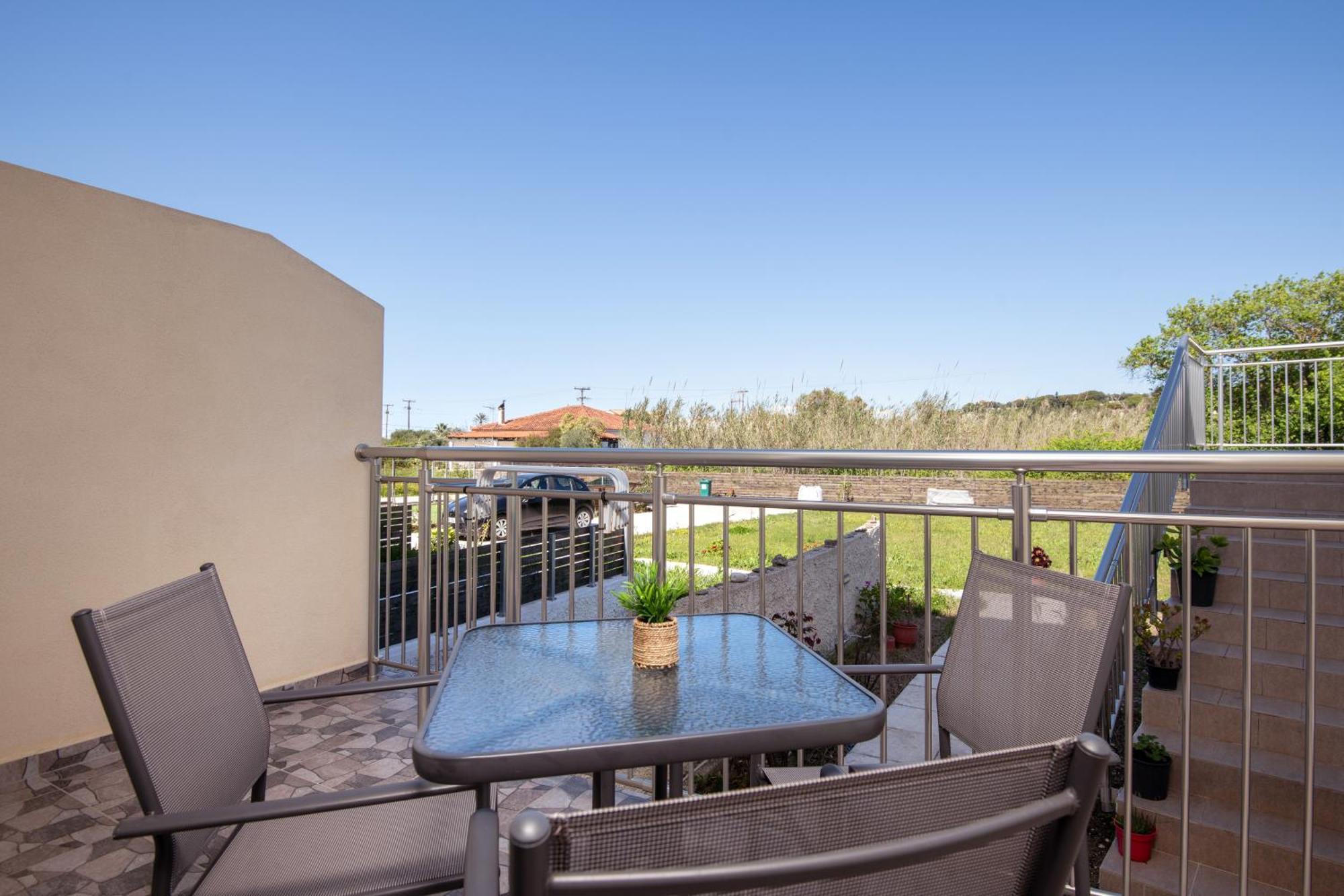 Katsaros Luxury Apts II 5 Min Walk To Beach Tsilivi  Bagian luar foto